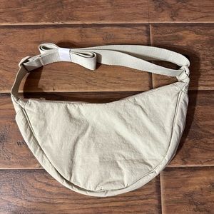 UNIQLO Round Mini Shoulder Bag, Color: Natural